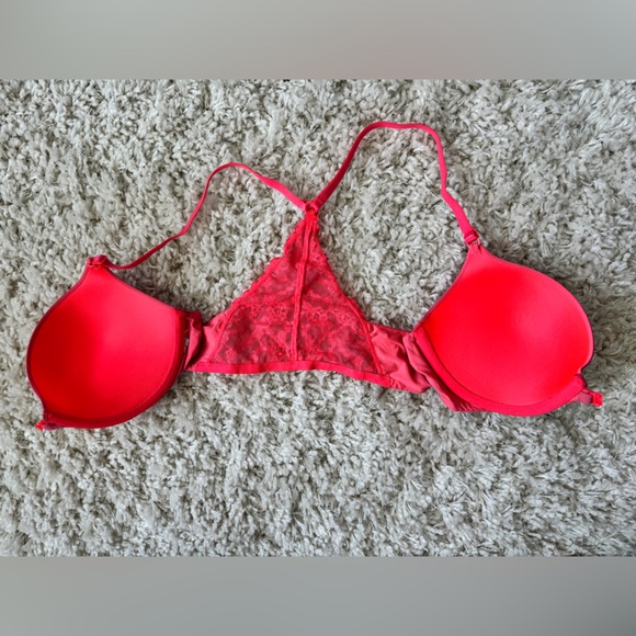 VICTORIA'S SECRET | Women Push-Up Bra - Picture 3 of 4